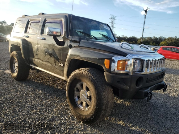 2006 Hummer H3 with VIN 5GTDN136168305793, listed as a Copart auction lot 77040914 with 149,400 mi miles and Salvage Title. Bid and sale history available at carsss.com. Image 4.