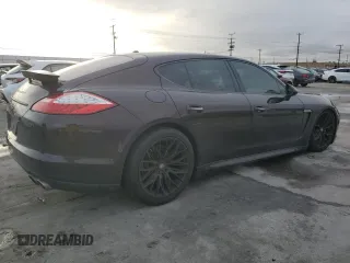 2011 Porsche Panamera S с VIN WP0AB2A74BL060046, выставлен на аукционе Copart как лот 45316635 с пробегом Не указан миль и Списание • Salvage title. История ставок и продаж доступна на DreamBid. Изображение 3.