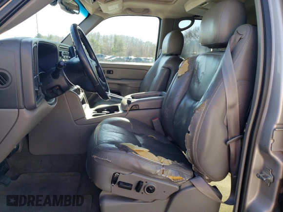 2004 GMC Yukon SLT z VIN 1GKEC13T64R286726, wystawiony jako Copart lot #52852365 z przebiegiem 243 292 mil mil oraz Czysty tytuł • Clean title. Historia ofert i sprzedaży dostępna na DreamBid. Obrazek 7.