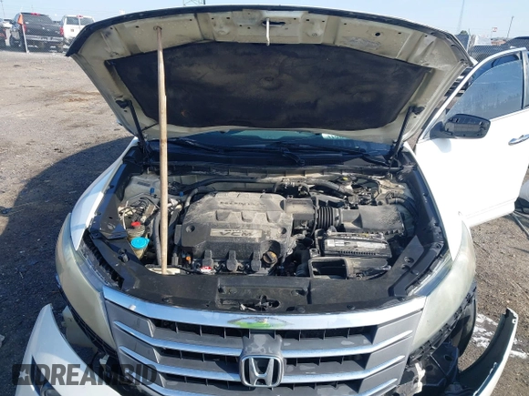2010 Honda Crosstour EX-L with VIN 5J6TF1H53AL010680, listed as a IAAI auction lot 41904005 with 209,527 mi miles. Bid and sale history available at carsss.com. Image 10.