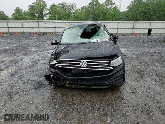 2023 Volkswagen Tiguan SE with VIN 3VVMB7AX3PM021515, listed as a Copart auction lot 57981775 with 23,885 mi miles and Salvage title. Bid and sale history available at DreamBid. Image 14.