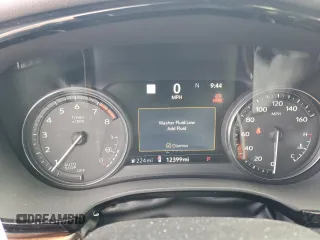 2022 Cadillac XT5 FWD Premium Luxury z VIN 1GYKNCRS9NZ180043, wystawiony jako Copart lot #51352195 z przebiegiem 12 399 mil mil oraz Szkoda całkowita • Salvage title. Historia ofert i sprzedaży dostępna na DreamBid. Obrazek 9.