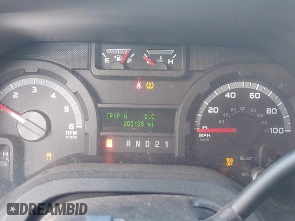 2011 Ford Econoline Cargo Commercial with VIN 1FTNE2EL5BDB35198, listed as a IAAI auction lot 42181448 with 205,128 mi miles and . Bid and sale history available at DreamBid. Image 7.