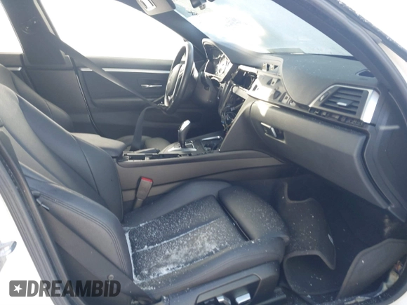2019 BMW 4 Series 430i xDrive с VIN WBA4J3C52KBL08573, выставлен на аукционе IAAI как лот 41306581 с пробегом 39 195 миль миль и . История ставок и продаж доступна на DreamBid. Изображение 5.