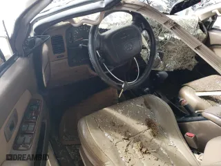 1997 Toyota 4Runner Limited with VIN JT3GN87R7V0049520, listed as a Copart auction lot 72088204 with 307,874 mi miles and Salvage Title. Bid and sale history available at carsss.com. Image 8.