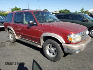 2001 Ford Explorer z VIN 1FMDU64P21UB11722, wystawiony jako Copart lot #57425525 z przebiegiem 116 938 mil mil oraz Szkoda całkowita • Salvage title. Historia ofert i sprzedaży dostępna na DreamBid. Obrazek 4.