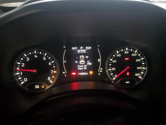 2016 Jeep Renegade Latitude with VIN ZACCJBBT4GPD21105, listed as a Copart auction lot 78734764 with 118,650 mi miles and Salvage Title. Bid and sale history available at carsss.com. Image 9.