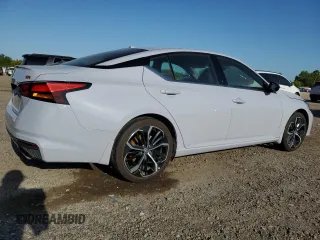 2024 Nissan Altima SR z VIN 1N4BL4CV9RN350232, wystawiony jako Copart lot #52239325 z przebiegiem 20 139 mil mil oraz Szkoda całkowita • Salvage title. Historia ofert i sprzedaży dostępna na DreamBid. Obrazek 3.