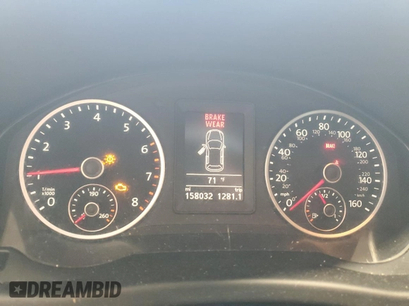 2014 Volkswagen Tiguan SEL with VIN WVGBV3AX2EW541476, listed as a Copart auction lot 64817795 with 158,032 mi miles and Salvage title. Bid and sale history available at DreamBid. Image 9.