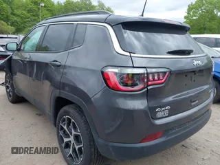 2024 Jeep Compass Limited with VIN 3C4NJDCN1RT174161, listed as a IAAI auction lot 42291929 with 2,895 mi miles and . Bid and sale history available at DreamBid. Image 3.