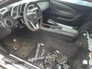 2015 Chevrolet Camaro SS z VIN 2G1FJ1EWXF9138422, wystawiony jako Copart lot #58055475 z przebiegiem Nie podano mil oraz Szkoda całkowita • Salvage title. Historia ofert i sprzedaży dostępna na DreamBid. Obrazek 7.