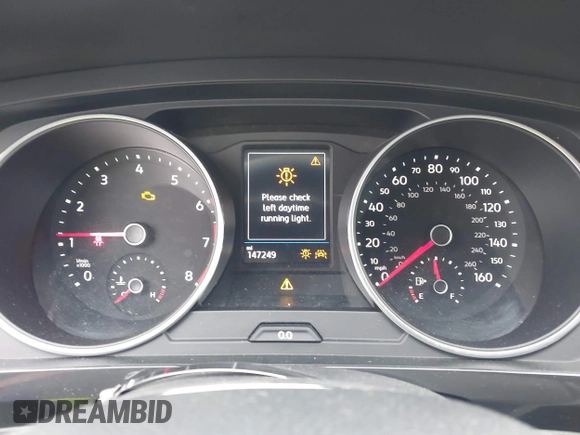 2018 Volkswagen Tiguan SEL with VIN 3VV3B7AXXJM090706, listed as a IAAI auction lot 42216046 with 147,249 mi miles and . Bid and sale history available at DreamBid. Image 7.