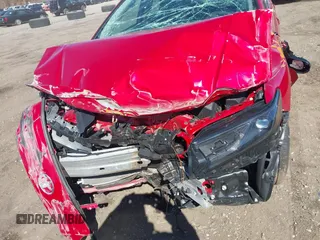 2025 Toyota Camry LE z VIN 4T1DBADK8SU004060, wystawiony jako IAAI lot #41891342 z przebiegiem 3 354 mil mil oraz . Historia ofert i sprzedaży dostępna na DreamBid. Obrazek 6.