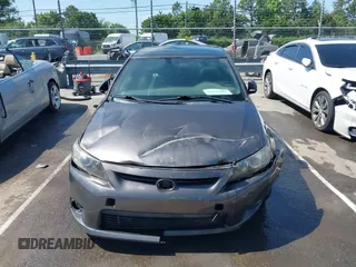 2011 Scion tC z VIN JTKJF5C75B3011644, wystawiony jako IAAI lot #42178185 z przebiegiem 108 187 mil mil oraz . Historia ofert i sprzedaży dostępna na DreamBid. Obrazek 12.