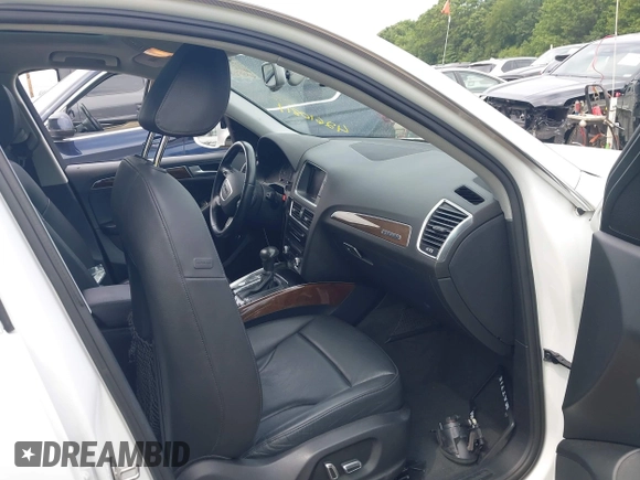 2015 Audi Q5 Premium Plus with VIN WA1LFAFP0FA139001, listed as a IAAI auction lot 42610811 with 109,613 mi miles and . Bid and sale history available at DreamBid. Image 5.
