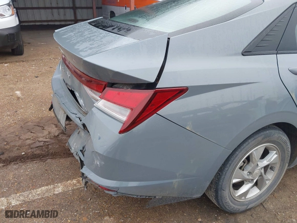 2022 Hyundai Elantra SE with VIN KMHLL4AG3NU351004, listed as a IAAI auction lot 41480234 with 48,485 mi miles. Bid and sale history available at carsss.com. Image 12.