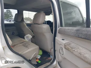 2006 Jeep Commander Limited with VIN 1J8HG58N16C189558, listed as a IAAI auction lot 42710415 with 174,404 mi miles and . Bid and sale history available at DreamBid. Image 8.
