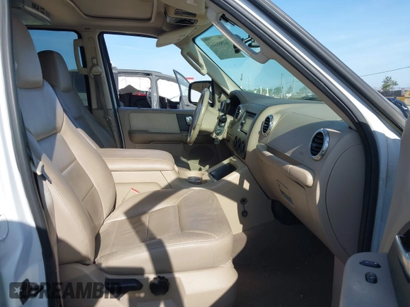 2003 Ford Expedition Special Service with VIN 1FMEU15W23LC58340, listed as a IAAI auction lot 42565357 with 207,864 mi miles and . Bid and sale history available at DreamBid. Image 5.