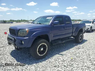 2005 Toyota Tacoma PreRunner z VIN 5TETU62N25Z047986, wystawiony jako Copart lot #55414095 z przebiegiem 155 561 mil mil oraz Szkoda całkowita • Salvage title. Historia ofert i sprzedaży dostępna na DreamBid. Obrazek 1.