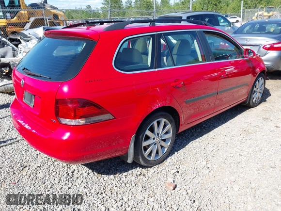 2012 Volkswagen Jetta SportWagen TDI with VIN 3VWPL7AJ2CM711834, listed as a IAAI auction lot 41995131 with 149,980 mi miles. Bid and sale history available at carsss.com. Image 4.