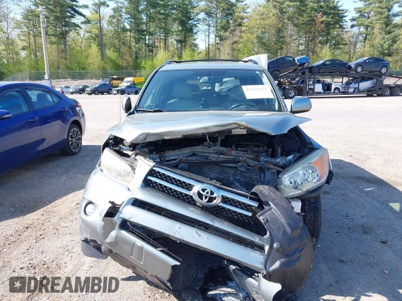 2007 Toyota RAV4 Limited with VIN JTMBD31V775069936, listed as a IAAI auction lot 42242274 with 110,986 mi miles and . Bid and sale history available at DreamBid. Image 12.