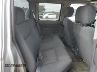 2003 Nissan Frontier SE z VIN 1N6ED29X33C413665, wystawiony jako Copart lot #43689245 z przebiegiem 188 345 mil mil oraz Szkoda całkowita • Salvage title. Historia ofert i sprzedaży dostępna na DreamBid. Obrazek 10.