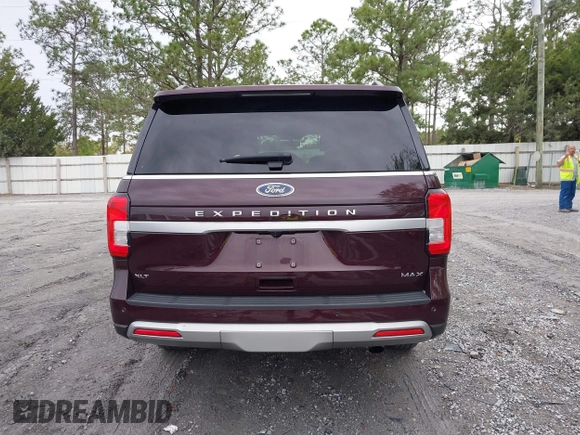 2024 Ford Expedition Max XLT with VIN 1FMJK1J86REA15767, listed as a IAAI auction lot 41922748 with 33,271 mi miles and . Bid and sale history available at DreamBid. Image 16.