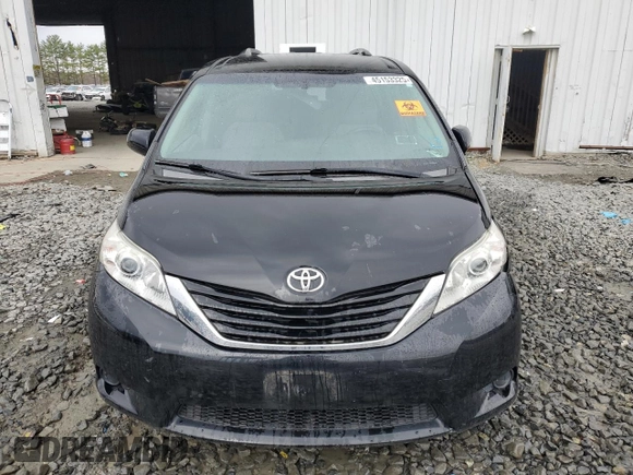 2017 Toyota Sienna LE Auto Access Seat with VIN 5TDKZ3DC9HS771019, listed as a Copart auction lot 45153325 with 113,210 mi miles and Salvage Title. Bid and sale history available at carsss.com. Image 5.