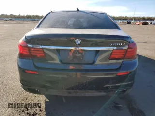 2014 BMW 7 Series ALPINA B7 z VIN WBAYE8C56ED136382, wystawiony jako Copart lot #43106485 z przebiegiem 87 601 mil mil oraz Tytuł czysty. Historia ofert i sprzedaży dostępna na DreamBid. Obrazek 6.