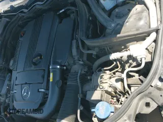 2013 Mercedes-Benz C 250 Sport с VIN WDDGF4HB7DG016662, выставлен на аукционе IAAI как лот 43139254 с пробегом 76 526 миль миль и . История ставок и продаж доступна на DreamBid. Изображение 20.