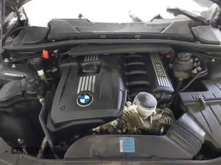 2008 BMW 3 Series 328xi with VIN WBAVC93538K043317, listed as a IAAI auction lot 41544348 with 127,823 mi miles. Bid and sale history available at carsss.com. Image 10.