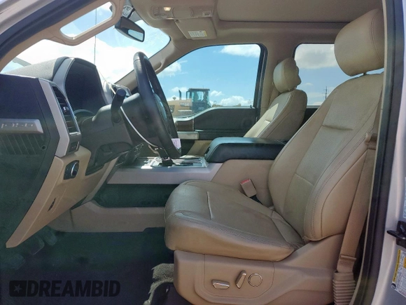 2017 Ford F-150 XL with VIN 1FTEW1EG1HKE48733, listed as a Copart auction lot 61860995 with 180,898 mi miles and Salvage title. Bid and sale history available at DreamBid. Image 7.