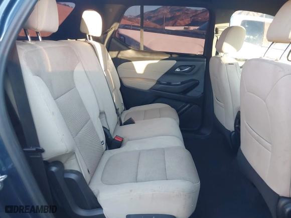 2022 Chevrolet Traverse LS with VIN 1GNERFKWXNJ136631, listed as a IAAI auction lot 41250707 with 65,324 mi miles. Bid and sale history available at carsss.com. Image 8.