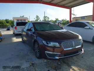 2017 Lincoln MKZ Select with VIN 3LN6L5C98HR600572, listed as a IAAI auction lot 39682039 with 89,283 mi miles. Bid and sale history available at carsss.com. Image 1.