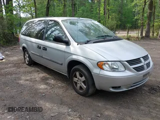 2007 Dodge Grand Caravan SE z VIN 1D4GP24R77B167228, wystawiony jako IAAI lot #42062853 z przebiegiem 133 659 mil mil oraz . Historia ofert i sprzedaży dostępna na DreamBid. Obrazek 1.