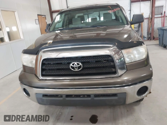 2007 Toyota Tundra SR5 with VIN 5TFBT54137X006800, listed as a IAAI auction lot 42061641 with 186,139 mi miles and . Bid and sale history available at DreamBid. Image 12.