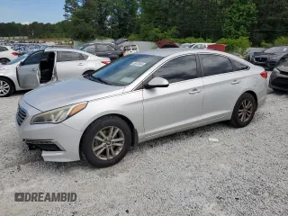2015 Hyundai Sonata SE z VIN 5NPE24AF6FH246539, wystawiony jako Copart lot #55920645 z przebiegiem 151 084 mil mil oraz Szkoda całkowita • Salvage title. Historia ofert i sprzedaży dostępna na DreamBid. Obrazek 1.