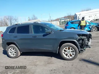 2018 Jeep Cherokee Latitude Plus with VIN 1C4PJMLB3JD571203, listed as a IAAI auction lot 41741170 with 134,877 mi miles and . Bid and sale history available at DreamBid. Image 13.