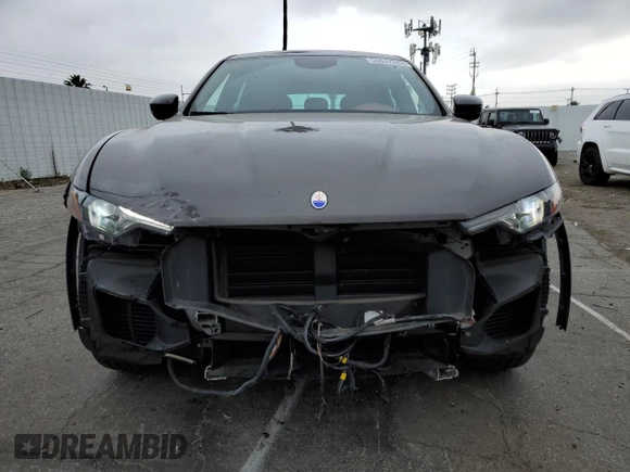 2018 Maserati Levante with VIN ZN661XUA7JX270207, listed as a Copart auction lot 55647243 with 21,557 mi miles. Bid and sale history available at carsss.com. Image 5.