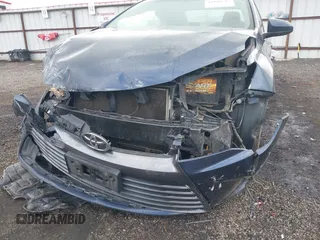 2016 Toyota Camry XLE with VIN 4T4BF1FK6GR519063, listed as a IAAI auction lot 41939684 with 162,544 mi miles. Bid and sale history available at carsss.com. Image 6.