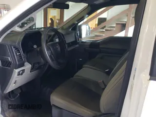 2015 Ford F-150 XL z VIN 1FTMF1EP8FKE78370, wystawiony jako Copart lot #51761025 z przebiegiem 128 694 mil mil oraz Czysty tytuł • Clean title. Historia ofert i sprzedaży dostępna na DreamBid. Obrazek 8.