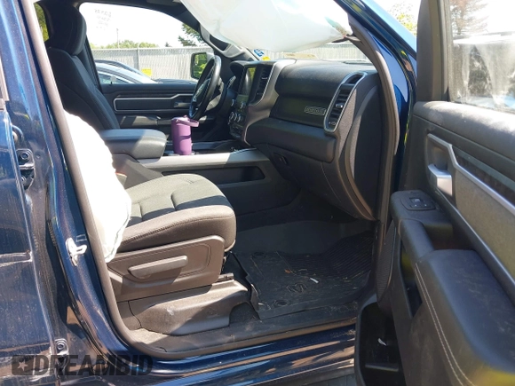 2021 Ram 1500 Big Horn with VIN 1C6SRFFT9MN665028, listed as a IAAI auction lot 42638933 with 71,929 mi miles and . Bid and sale history available at DreamBid. Image 5.