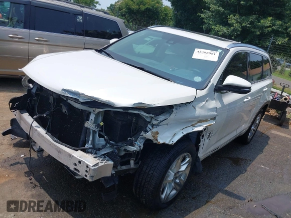 2017 Toyota Highlander Limited with VIN 5TDYZRFH6HS190177, listed as a IAAI auction lot 42398981 with 159,583 mi miles and . Bid and sale history available at DreamBid. Image 22.