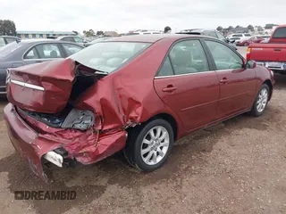 2005 Toyota Camry LE z VIN 4T1BE30K25U063254, wystawiony jako IAAI lot #41871499 z przebiegiem 197 337 mil mil oraz . Historia ofert i sprzedaży dostępna na DreamBid. Obrazek 4.