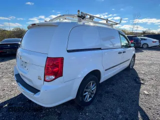 2014 Ram Cargo Van Tradesman with VIN 2C4JRGAG6ER161755, listed as a Copart auction lot 81030614 with 187,196 mi miles and Clean Title. Bid and sale history available at carsss.com. Image 4.