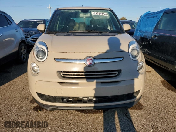 2017 FIAT 500L Pop with VIN ZFBCFAAH5HZ038632, listed as a Copart auction lot 76354304 with 133,632 mi miles and Salvage Title. Bid and sale history available at carsss.com. Image 5.