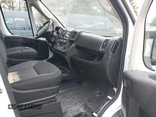 2021 Ram ProMaster Cargo with VIN 3C6MRVJG0ME520526, listed as a IAAI auction lot 41794411 with 35,356 mi miles and . Bid and sale history available at carsss.com. Image 5.