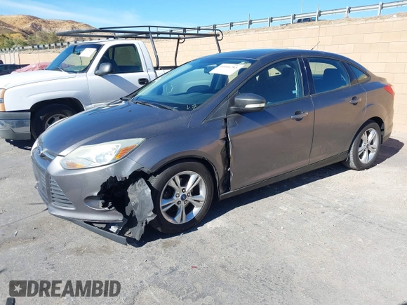2014 Ford Focus SE with VIN 1FADP3F28EL230114, listed as a IAAI auction lot 41016783 with 66,060 mi miles. Bid and sale history available at carsss.com. Image 2.