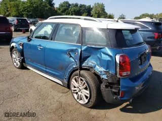 2020 MINI Countryman Cooper S with VIN WMZYX1C05L3L94257, listed as a Copart auction lot 68697384 with 25,920 mi miles and Salvage Title. Bid and sale history available at carsss.com. Image 2.