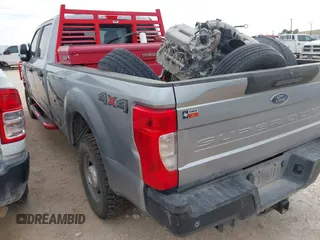 2020 Ford F-250 XL с VIN 1FT7W2BT6LEC10917, выставлен на аукционе IAAI как лот 42158569 с пробегом 120 975 миль миль и . История ставок и продаж доступна на DreamBid. Изображение 3.